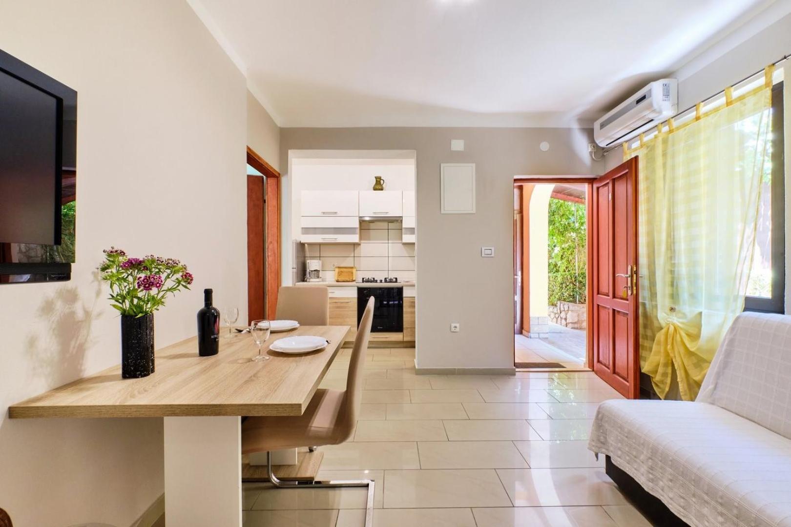 Apartments Ady Mali Lošinj Eksteriør bilde
